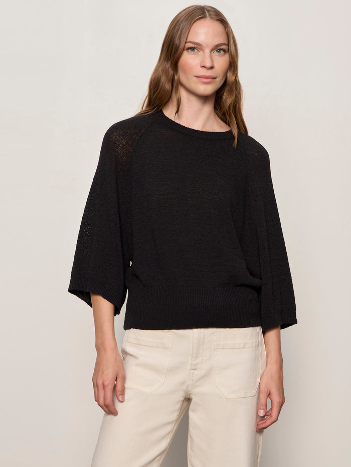 About Us Relaxed Pullover Black