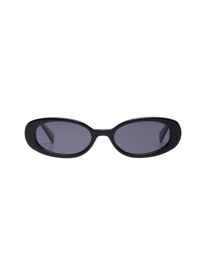 Carolyn Oval Sunglasses in Black