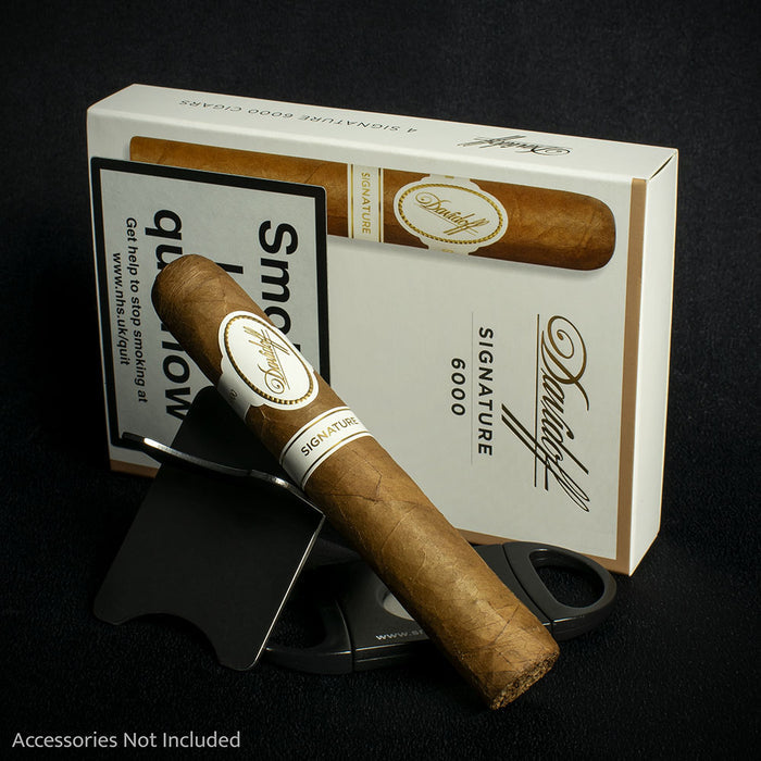 Pack of 4 - Davidoff Signature 6000 Robusto Cigars