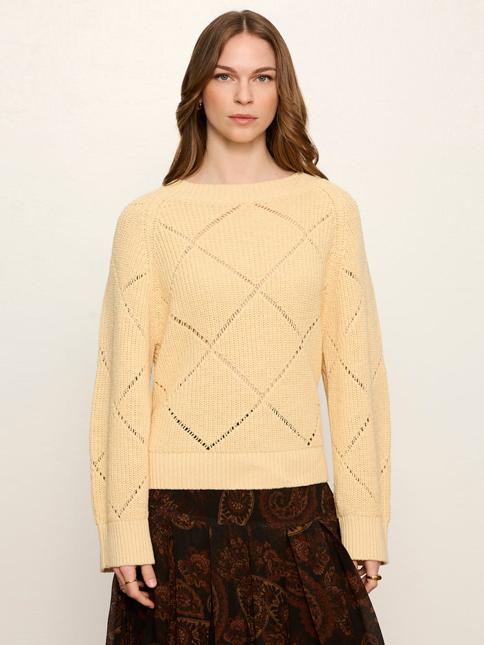 Diamond Stitch Popover Light Goldie