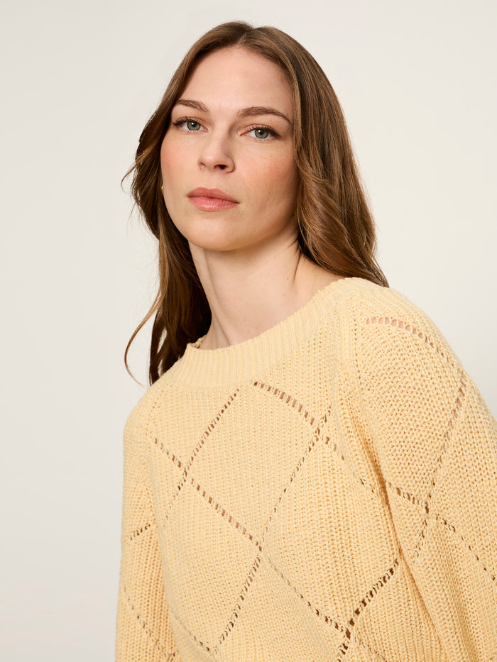 Diamond Stitch Popover Light Goldie