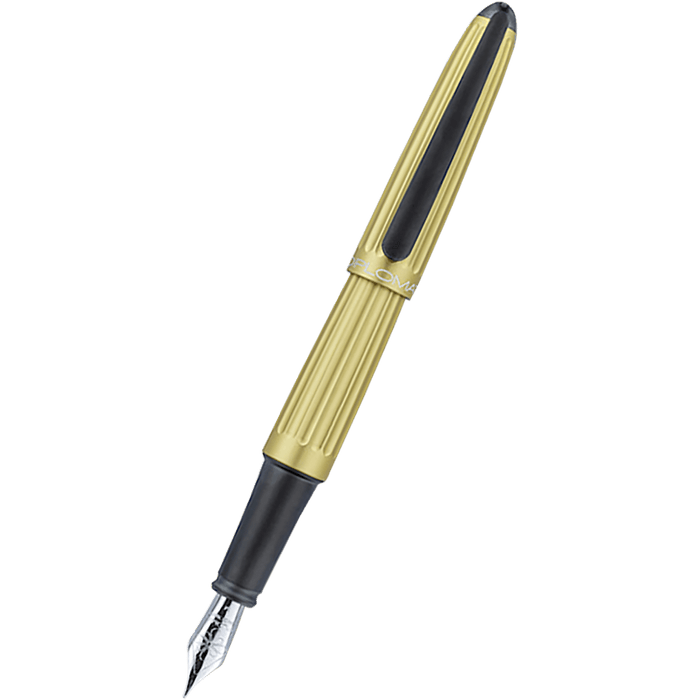 Diplomat Aero Fountain Pen - Champagne - Steel Nib - Pen Boutique Ltd