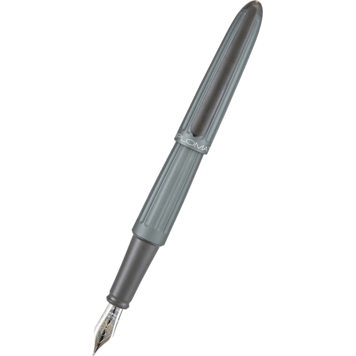 Diplomat Aero Fountain Pen - Grey - Pen Boutique Ltd