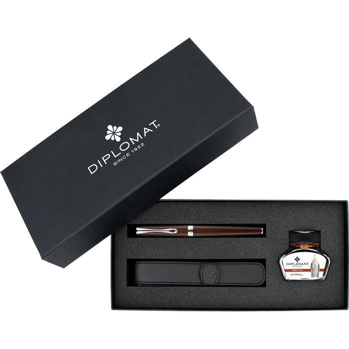Diplomat Excellence A2 Fountain Pen Set - Marrakesh Chrome - Pen Boutique Ltd