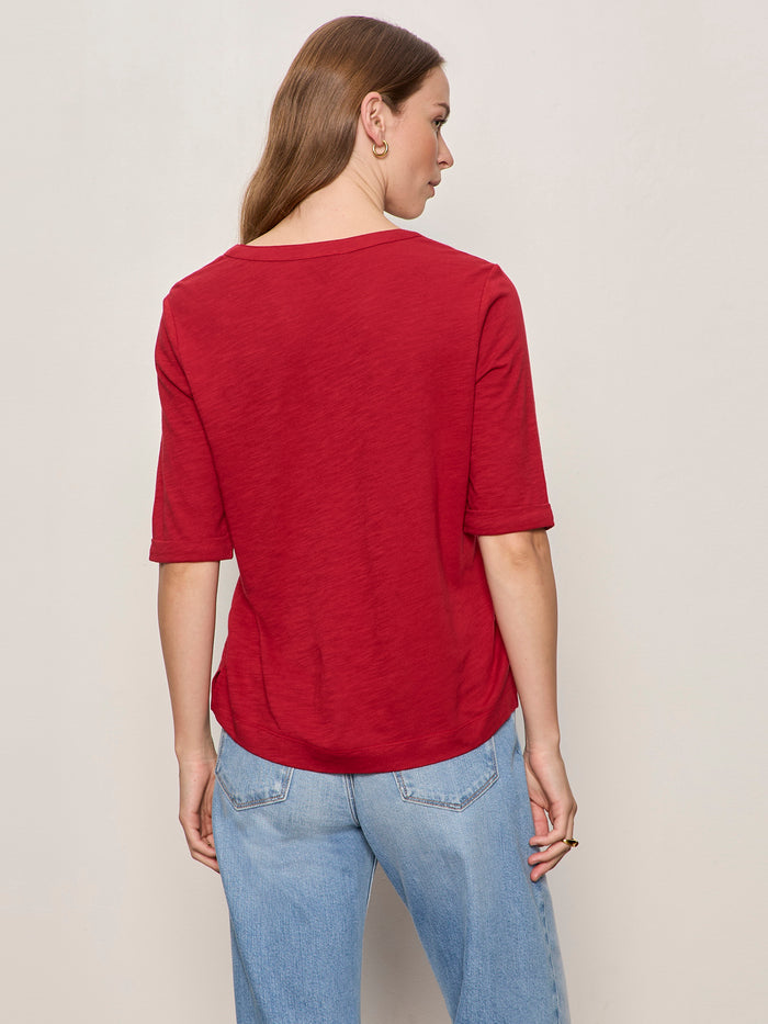 Dolce Notch Neck Tee Red Berry
