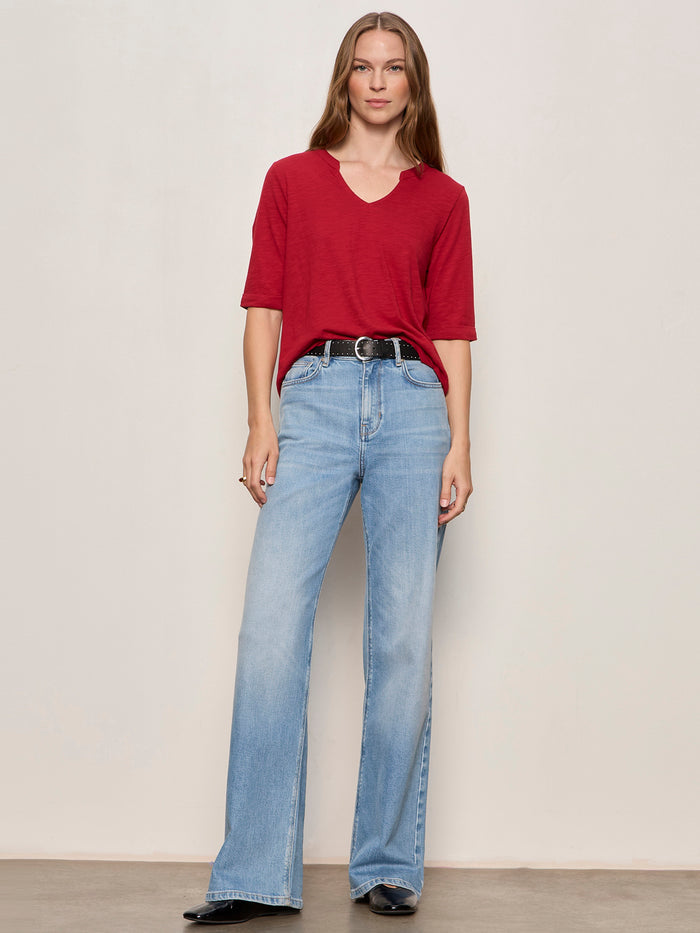 Dolce Notch Neck Tee Red Berry