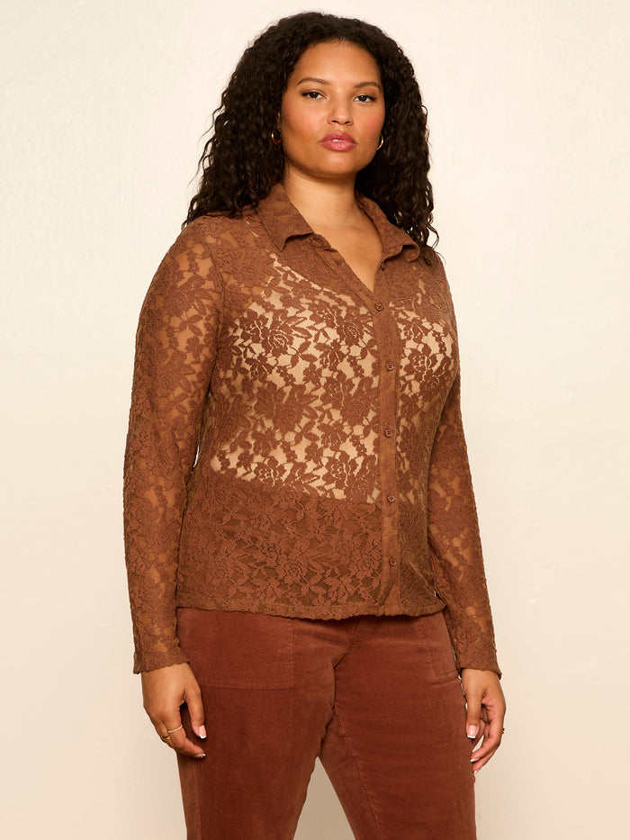 Dreamer Lace Shirt Cocoa Powder Extended Sizing