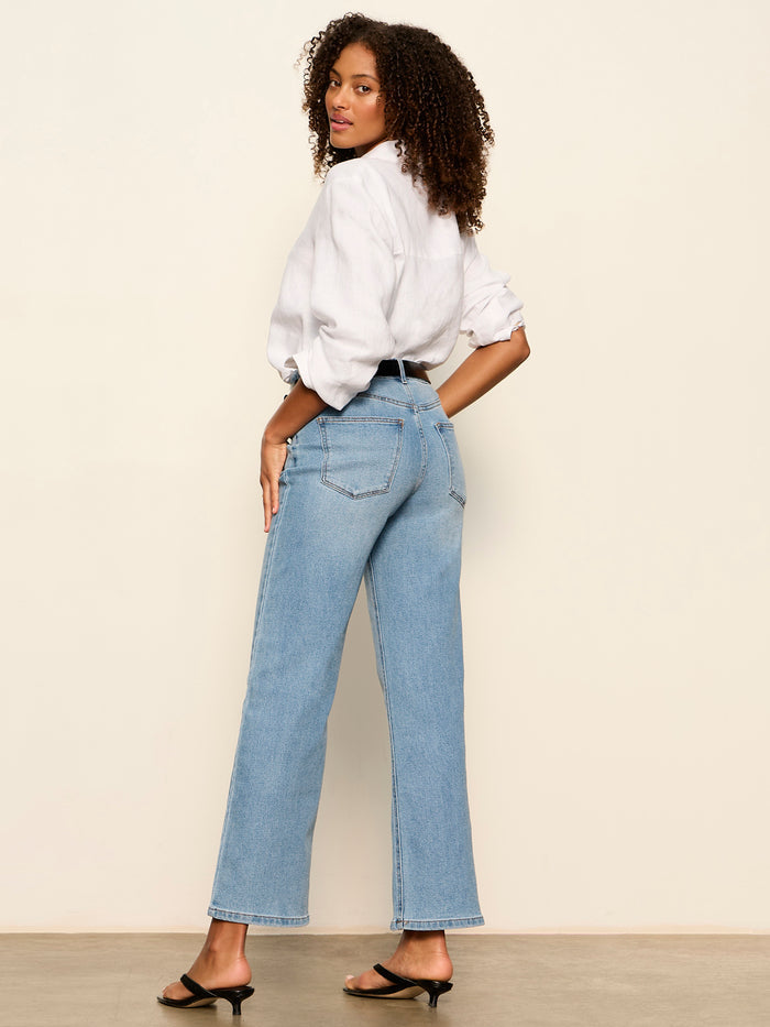Ekara Crop Jean Light Wash