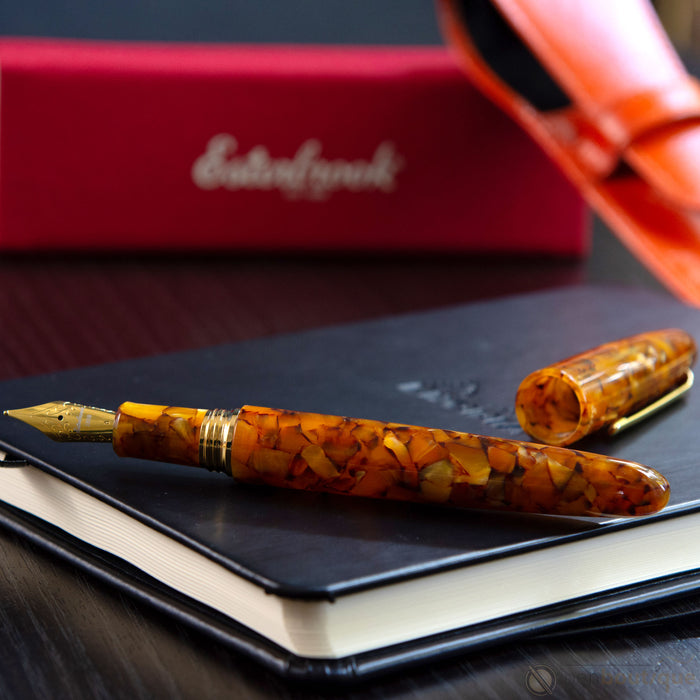 Esterbrook Estie Oversized Fountain Pen - Honeycomb - Gold Trim - Pen Boutique Ltd