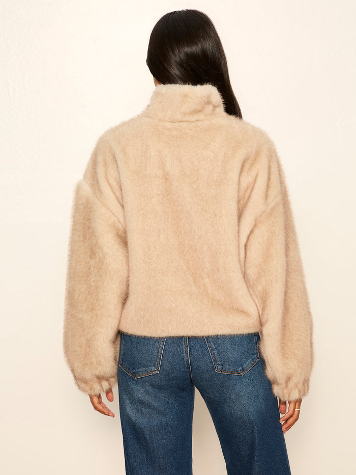 Everest Fur Bomber Arctic Hare