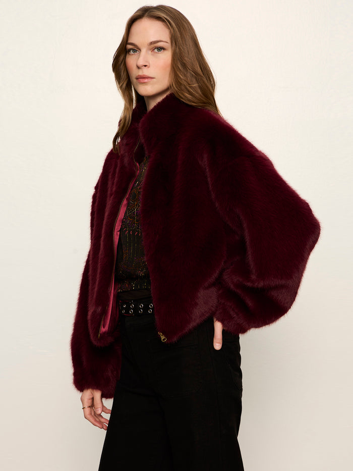 Everest Fur Bomber Bordeaux
