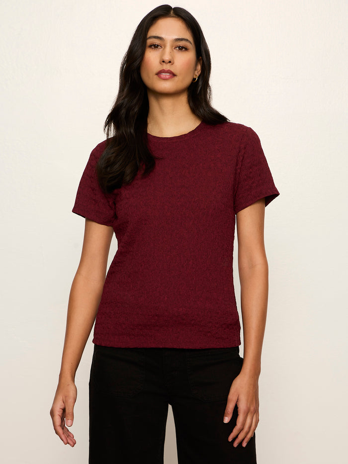 Icon Textured Tee Bordeaux