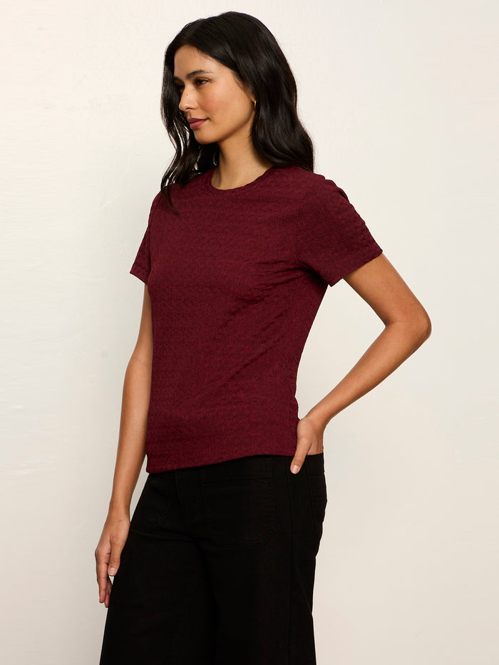 Icon Textured Tee Bordeaux