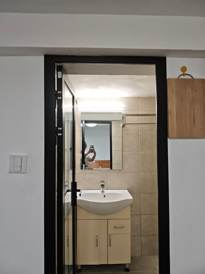 Kos Unit AE (Sep 2026) - Single Room - CNY 800/bulan