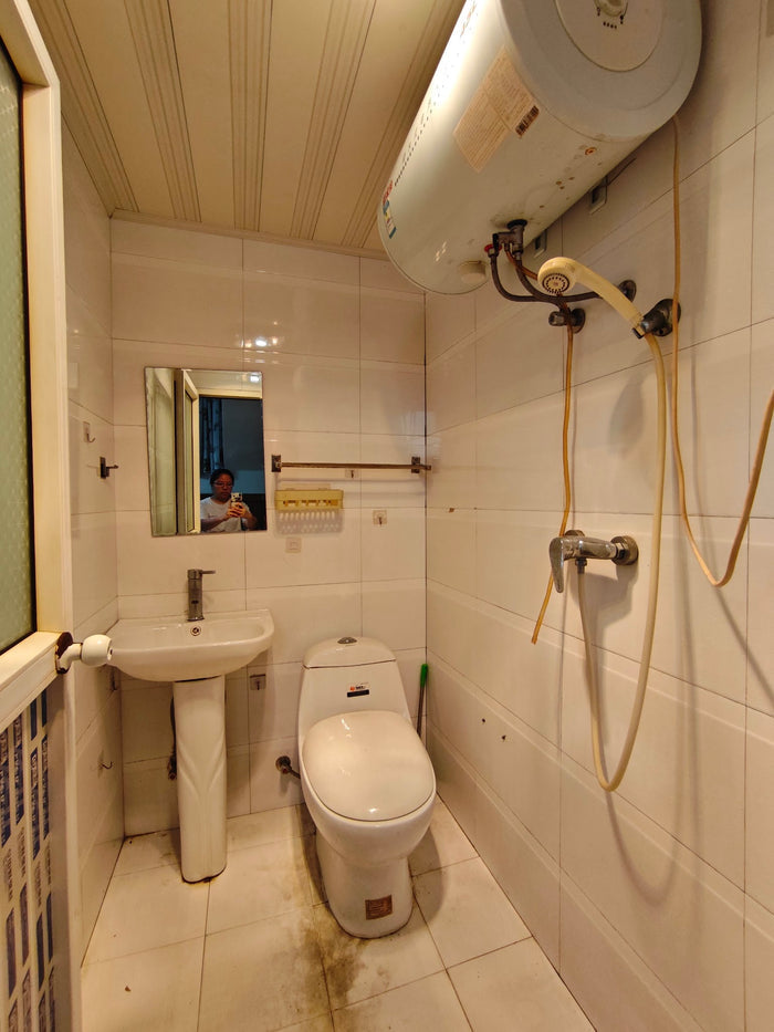 Kos Unit AR (Sep 2026) - Single Room - CNY 650/bulan