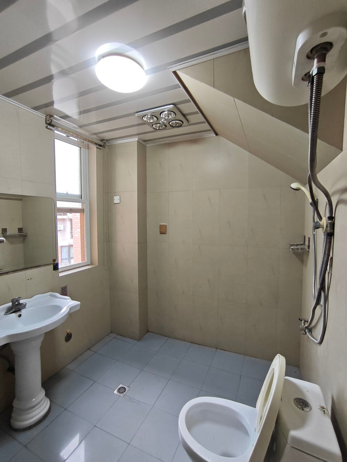 Kos Unit AT (Sep 2026) - Single Room - CNY 850/bulan