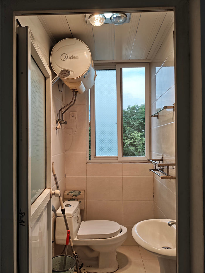 Kos Unit AU (Sep 2026) - Single Room - CNY 850/bulan