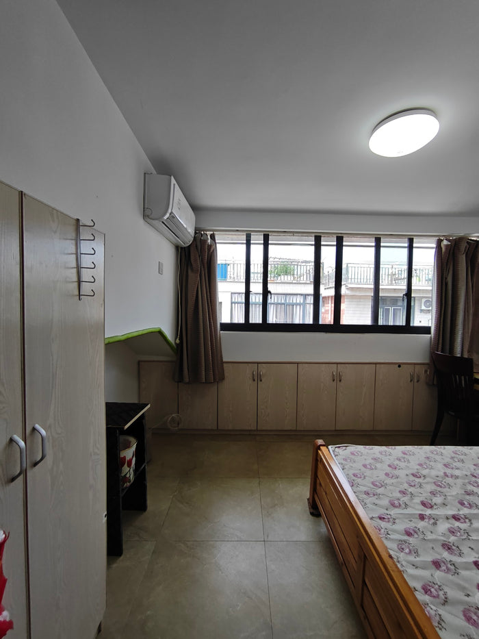Kos Unit AV (Sep 2026) - Single Room - CNY 850/bulan