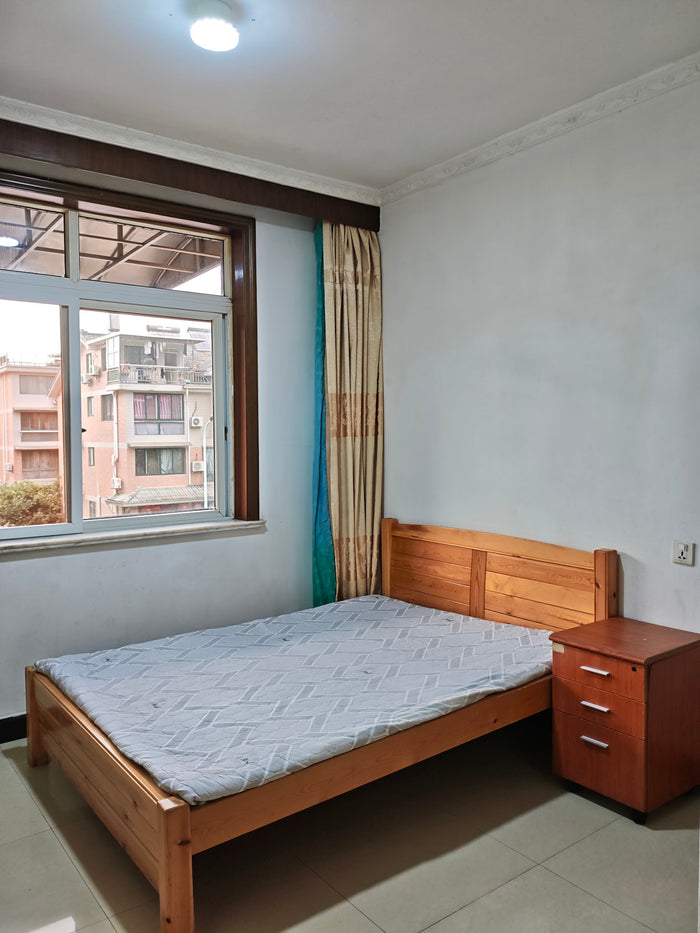 Kos Unit BH (Sep 2026) - Single Room - CNY 950/bulan
