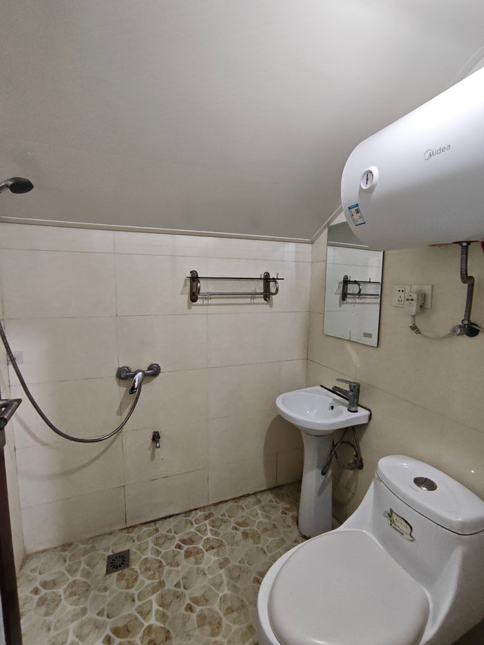 Kos Unit BP (Sep 2026) - Single Room - CNY 800/bulan