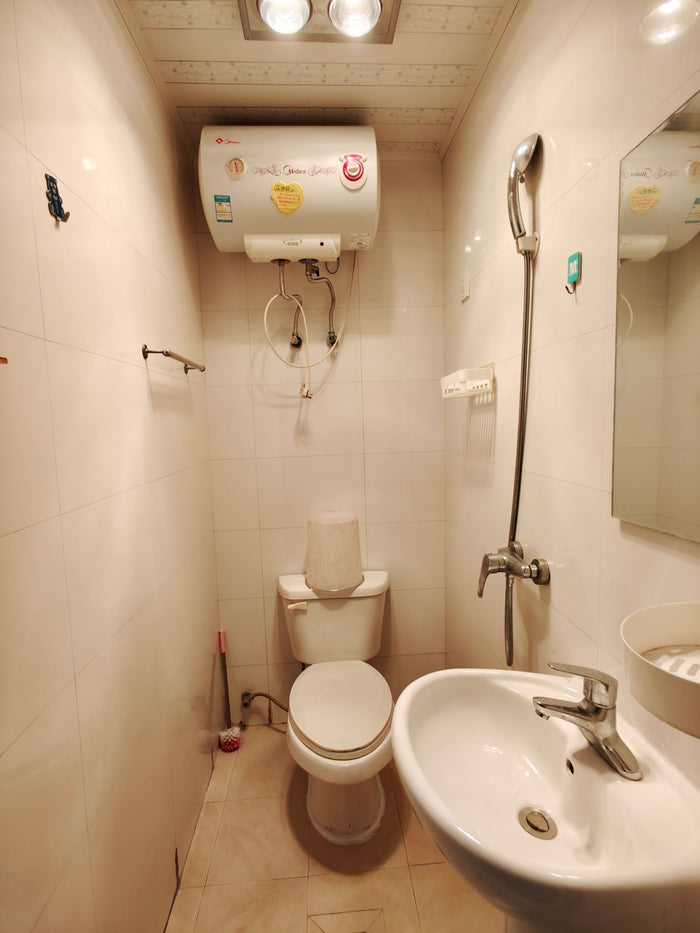 Kos Unit BV (Sep 2026) - Single Room - CNY 750/bulan