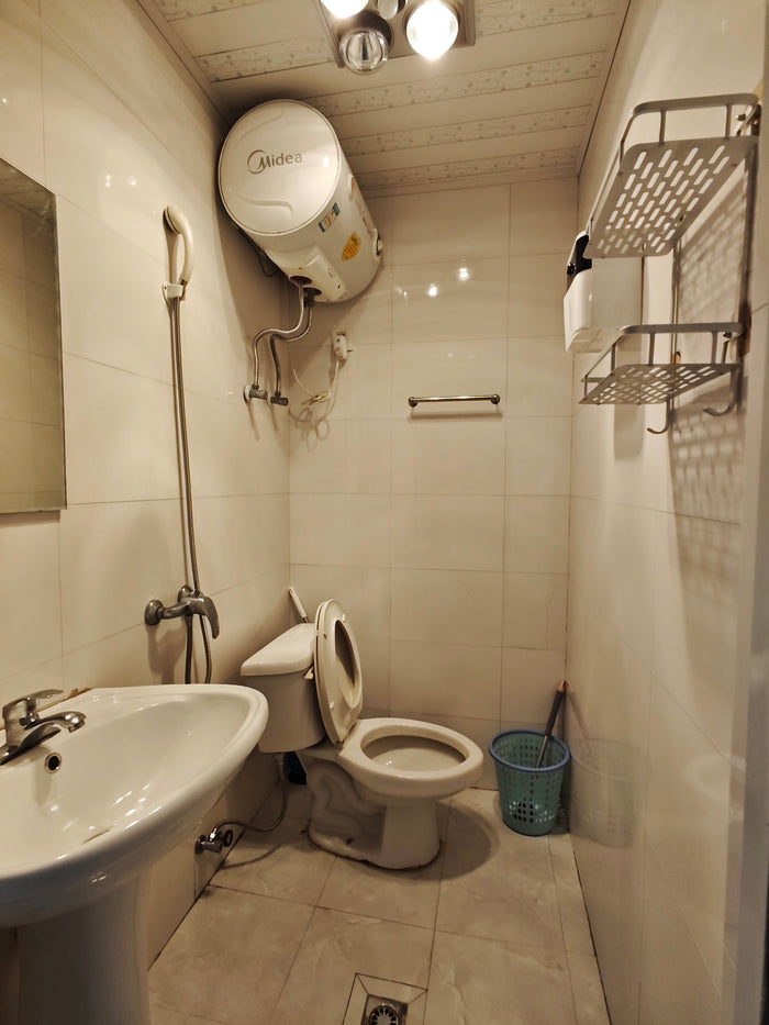 Kos Unit BW (Sep 2026) - Single Room - CNY 900/bulan