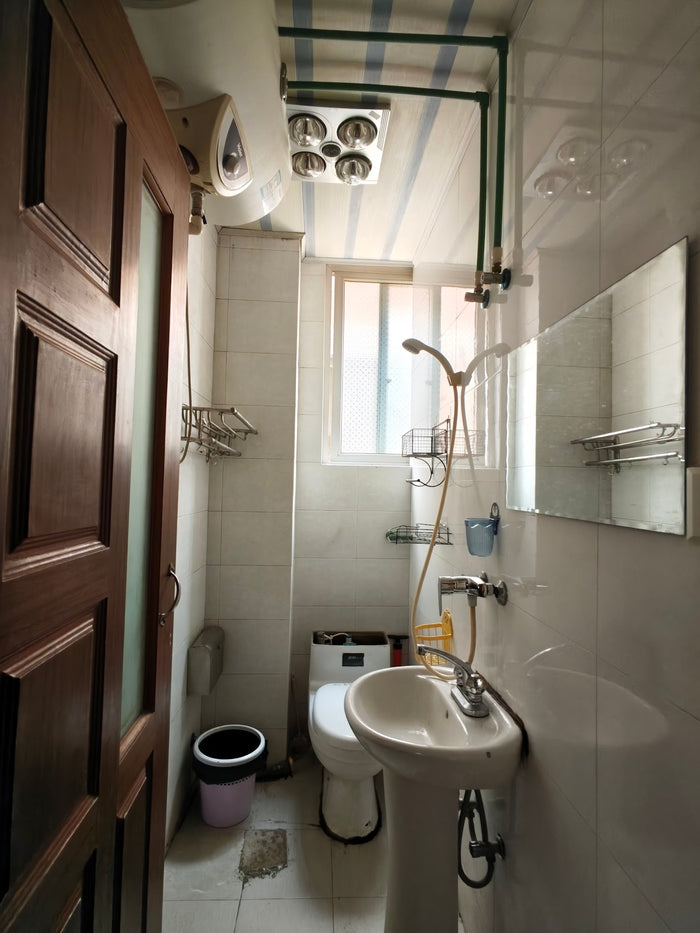 Kos Unit BX (Sep 2026) - Single Room - CNY 900/bulan