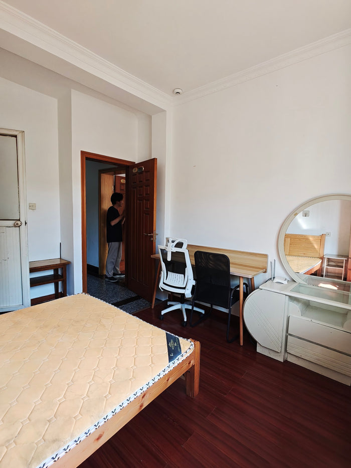 Kos Unit CC (Sep 2026) - Single Room - CNY 900/bulan