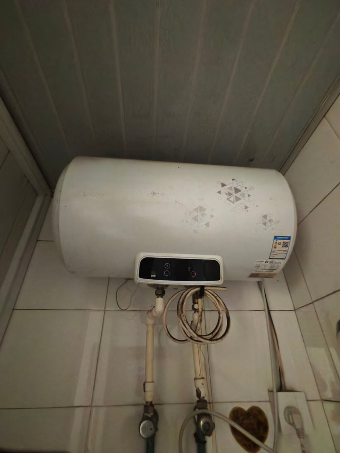 Kos Unit CC (Sep 2026) - Single Room - CNY 900/bulan