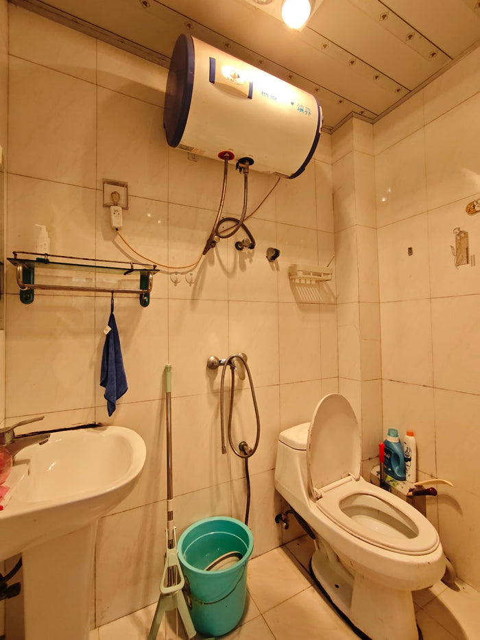 Kos Unit CM (Sep 2026) - Single Room - CNY 800/bulan