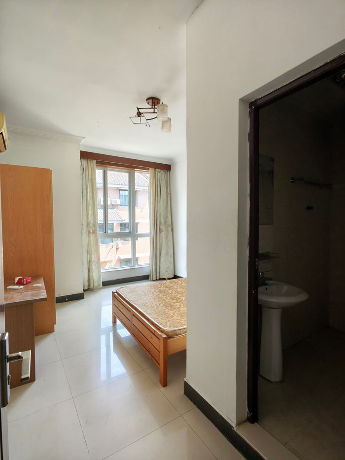 Kos Unit CW (Sep 2026) - Single Room - CNY 900/bulan