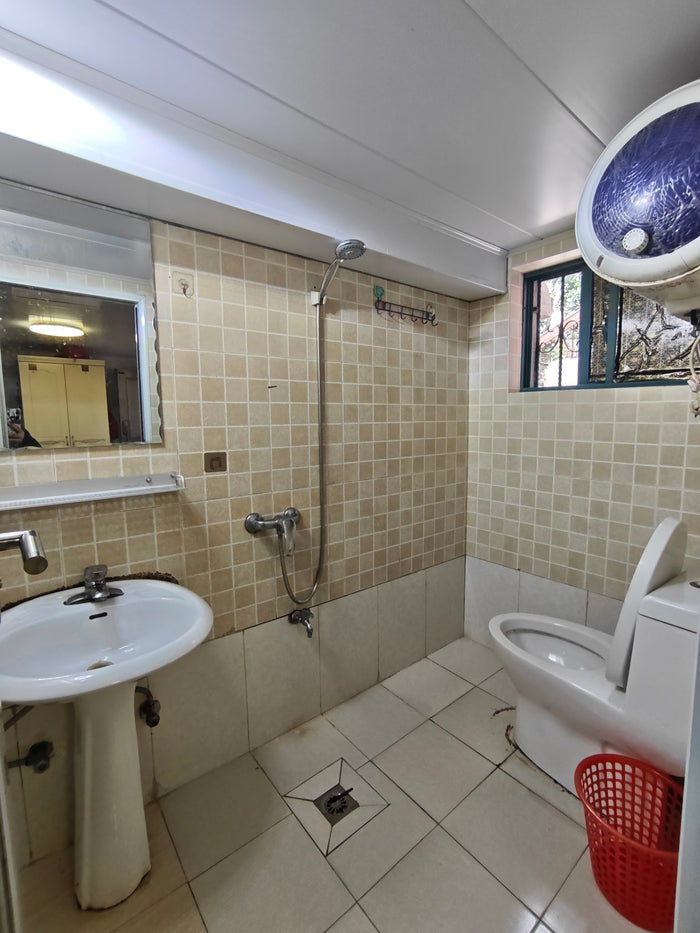 Kos Unit D (Sep 2026) - Single Room - CNY 650/bulan