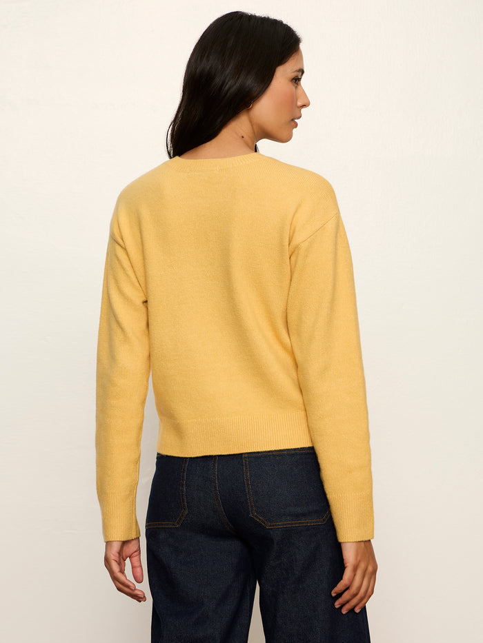 Must-Have Cardi Goldie