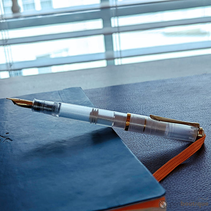 On Sale : Pelikan M200 Fountain Pen - Golden Beryl 2021 (Special Edition) - Pen Boutique Ltd