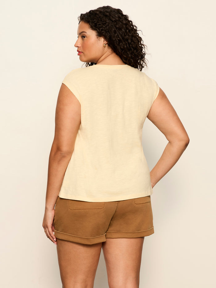 So Twisted Muscle Tee Banana Extended Sizing