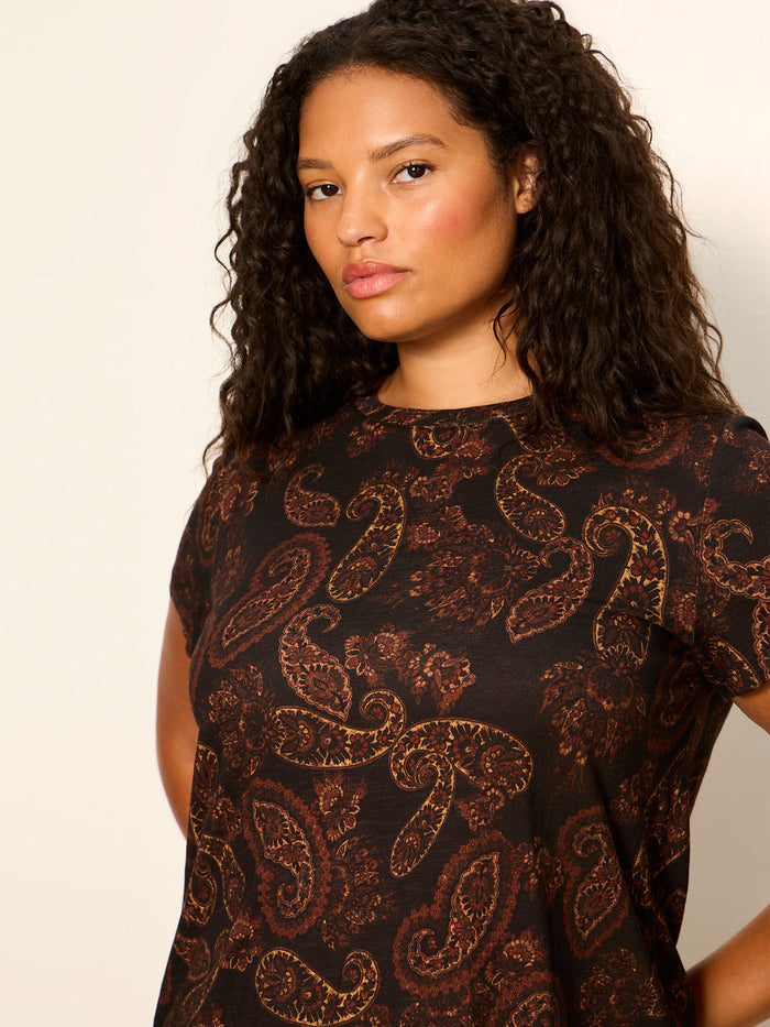 The Perfect Tee Cocoa Paisley Extended Sizing
