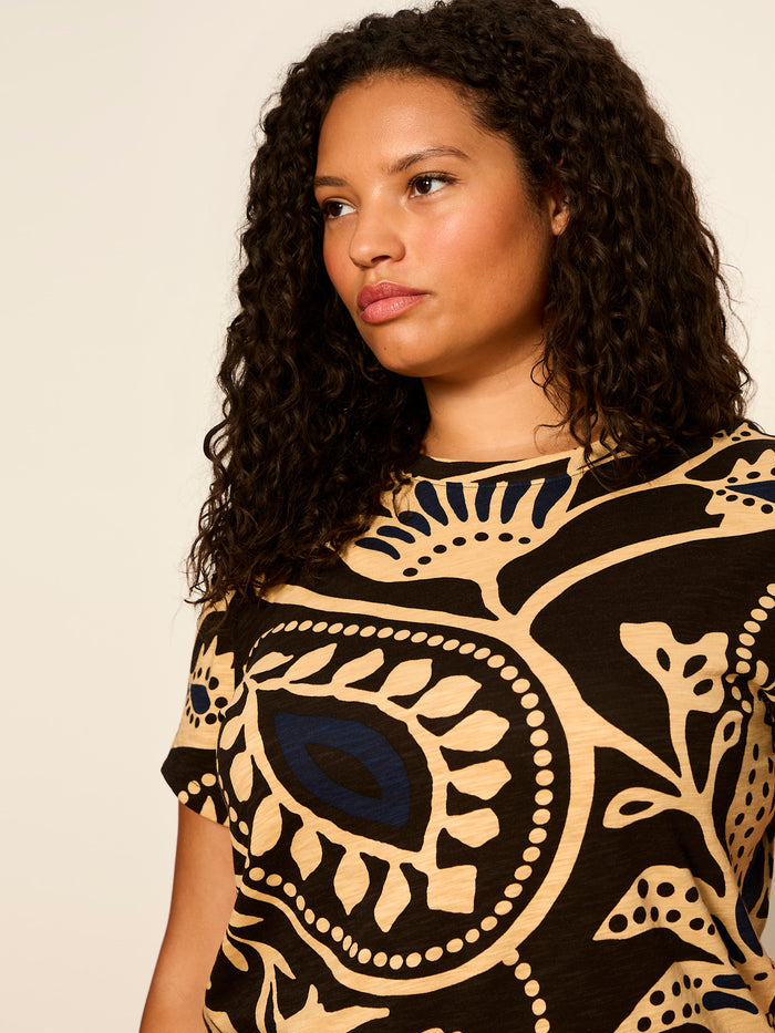 The Perfect Tee Mega Shapeshift Extended Sizing