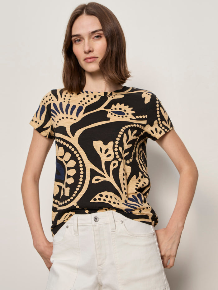 The Perfect Tee Mega Shapeshift