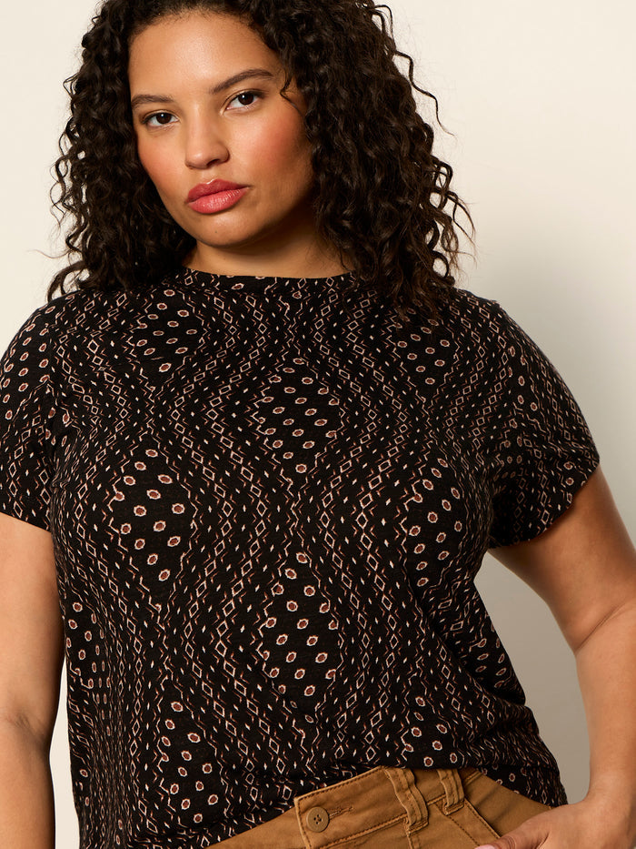The Perfect Tee Rhythmic Extended Sizing