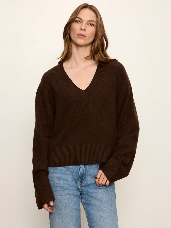 Vanna V-Neck Sweater Espresso Martini
